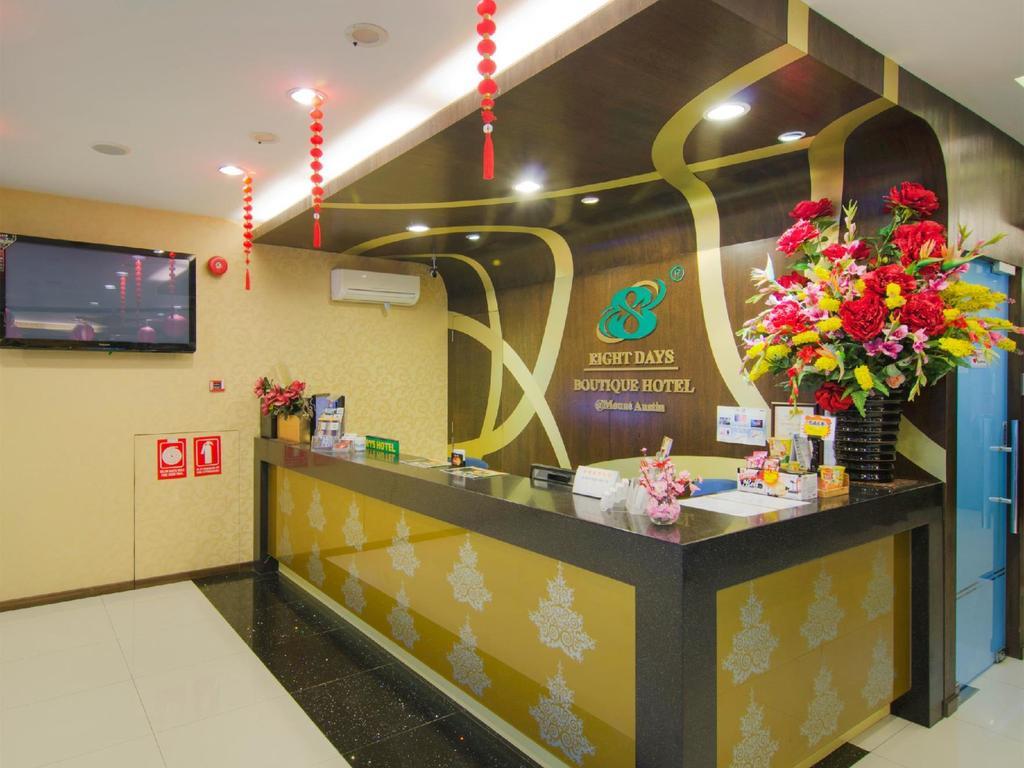 Eight Days Boutique Hotel - Mount Austin ยะโฮร์บาห์รู ภายนอก รูปภาพ